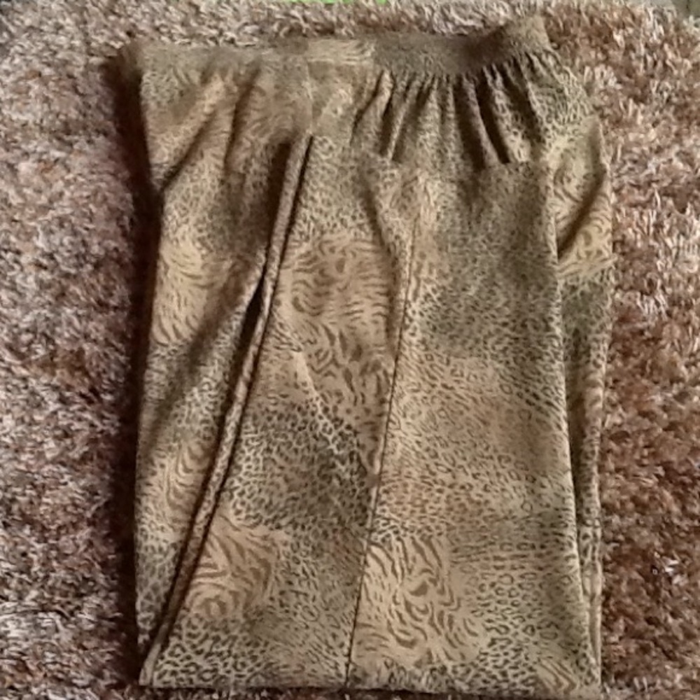 BonWorth Animal Print Pants